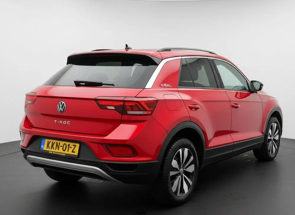 Volkswagen T-Roc TSI 115PK LIFE GOAL EDITION VIRTUAL/NAVI/AC uit 2024, foto 10