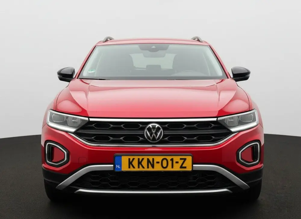 Volkswagen T-Roc TSI 115PK LIFE GOAL EDITION VIRTUAL/NAVI/AC uit 2024, foto 5