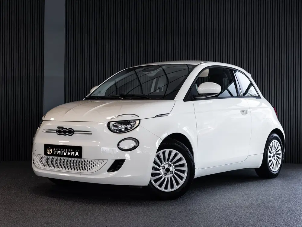 Fiat 500e 95ch Action Plus l 24kWh l SoH 95% l BTW a uit 2022