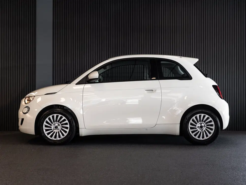 Fiat 500e 95ch Action Plus l 24kWh l SoH 95% l BTW a uit 2022, foto 3