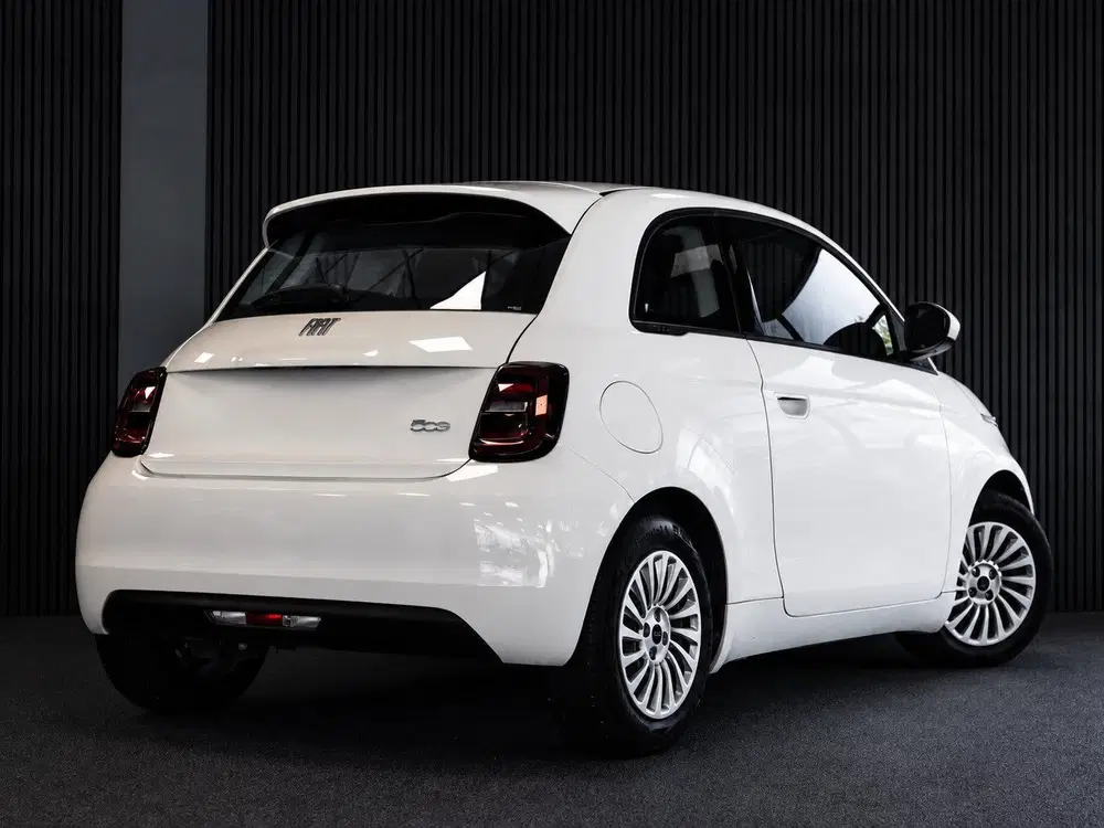 Fiat 500e 95ch Action Plus l 24kWh l SoH 95% l BTW a uit 2022, foto 6