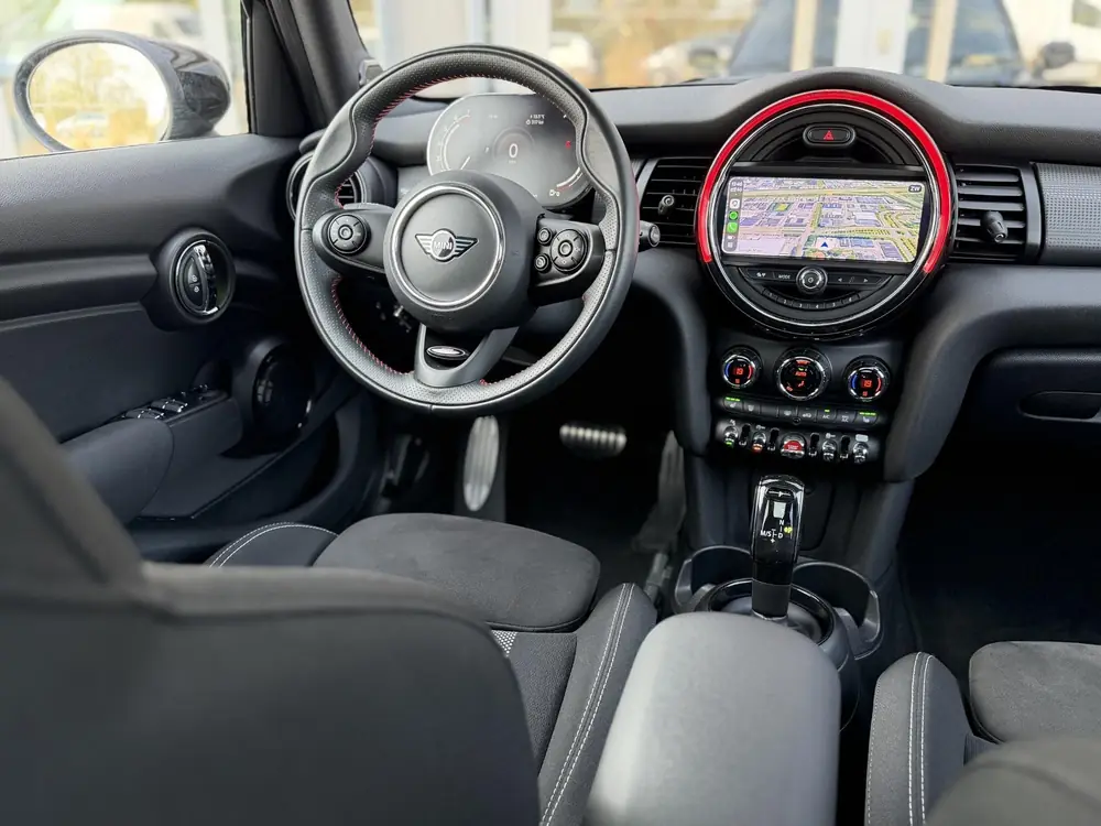 Mini Cooper 5-Deurs 1.5 Cooper Dalston Edition JCW|Pano|H/K|Enigmat uit 2021, foto 3
