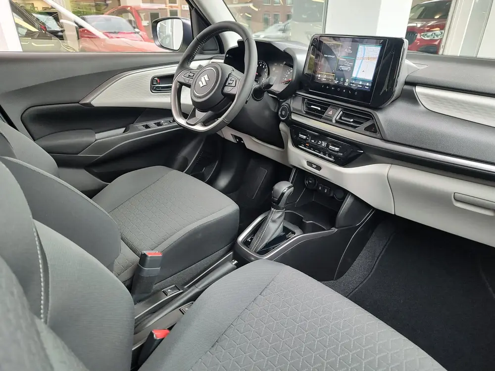 Suzuki Swift 1.2 STYLE SMART HYBRID AUTOMAAT Direct Lev uit 2026, foto 9