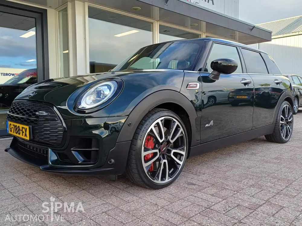 Mini Clubman JCW 306PK uit 2019, foto 16