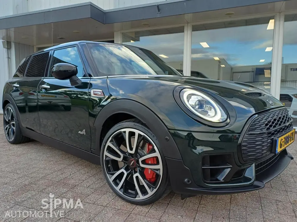 Mini Clubman JCW 306PK uit 2019, foto 2