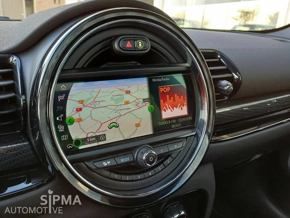 Mini Clubman JCW 306PK uit 2019, foto 20