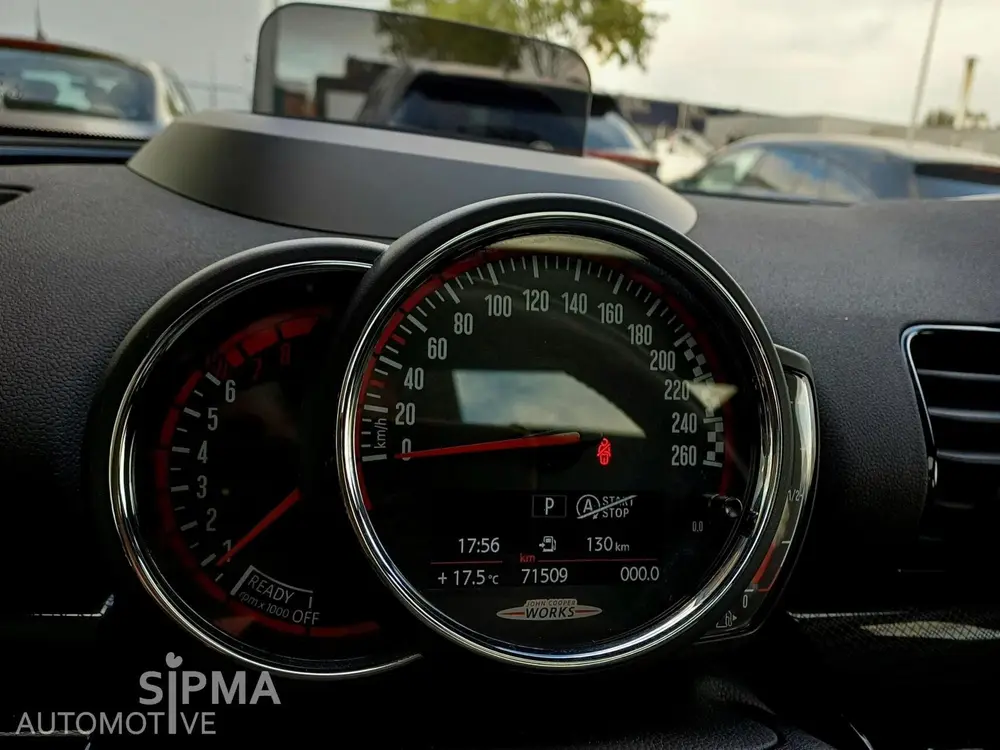 Mini Clubman JCW 306PK uit 2019, foto 9