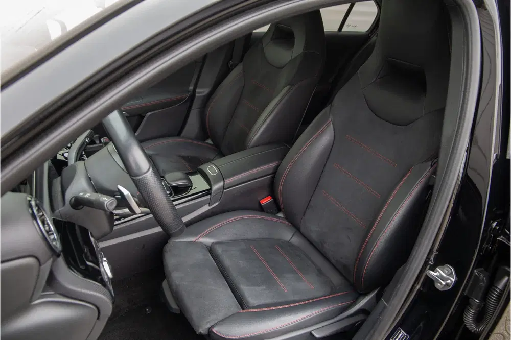 Mercedes-Benz A-Klasse 180 AMG Sportpakket uit 2019, foto 9