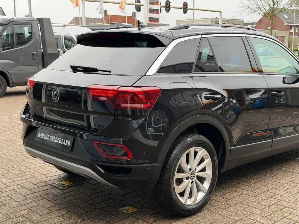 Volkswagen T-Roc 1.5 TSI Black Edition | Full-Led | Navi | C uit 2024, foto 11