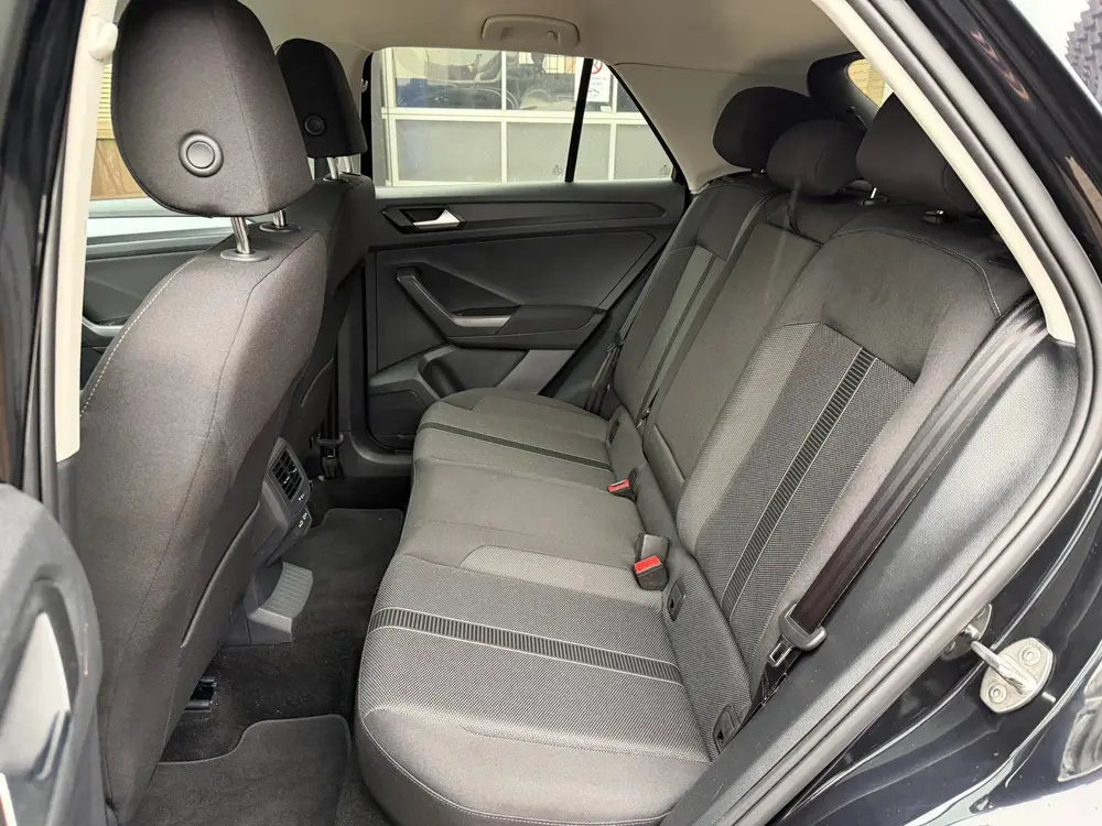 Volkswagen T-Roc 1.5 TSI Black Edition | Full-Led | Navi | C uit 2024, foto 17