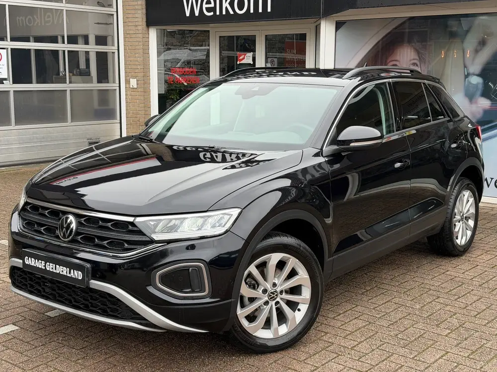 Volkswagen T-Roc 1.5 TSI Black Edition | Full-Led | Navi | C uit 2024, foto 2