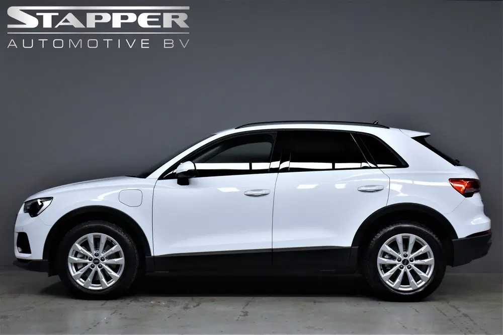 Audi Q3 45 TFSI e 245pk Advanced edition 1e Eig De uit 2021, foto 4