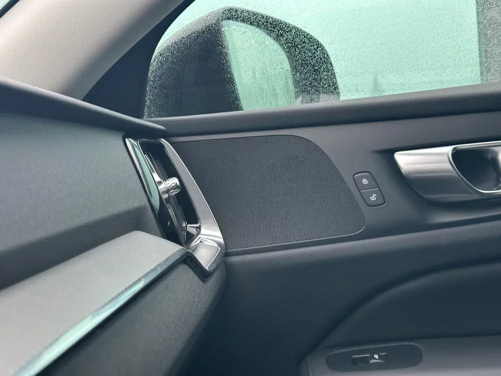 Volvo V60 2.0 B4 Essential Edition Trekhaak uit 2026, foto 14
