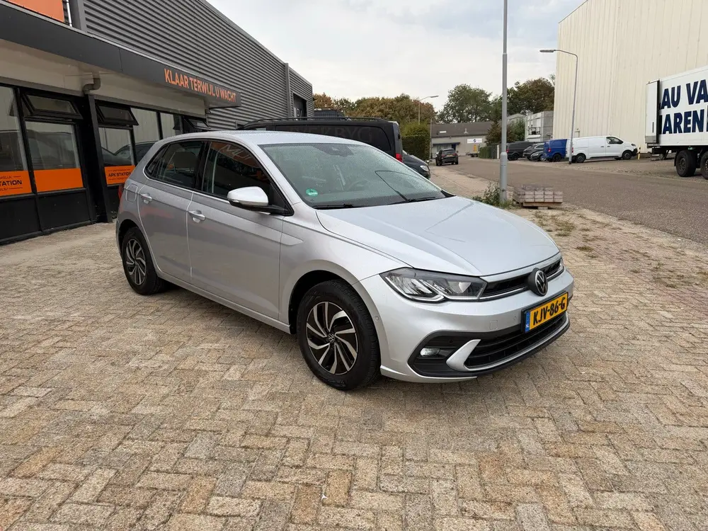 Volkswagen Polo 1.0 TSI DSG PARK/LANE/FRONT tot 06-2028 APK uit 2022, foto 3