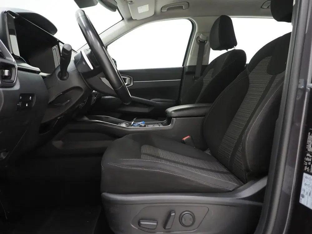 Kia Sorento 1.6 T-GDI Plug-in Hybrid 4WD 7p. uit 2023, foto 16