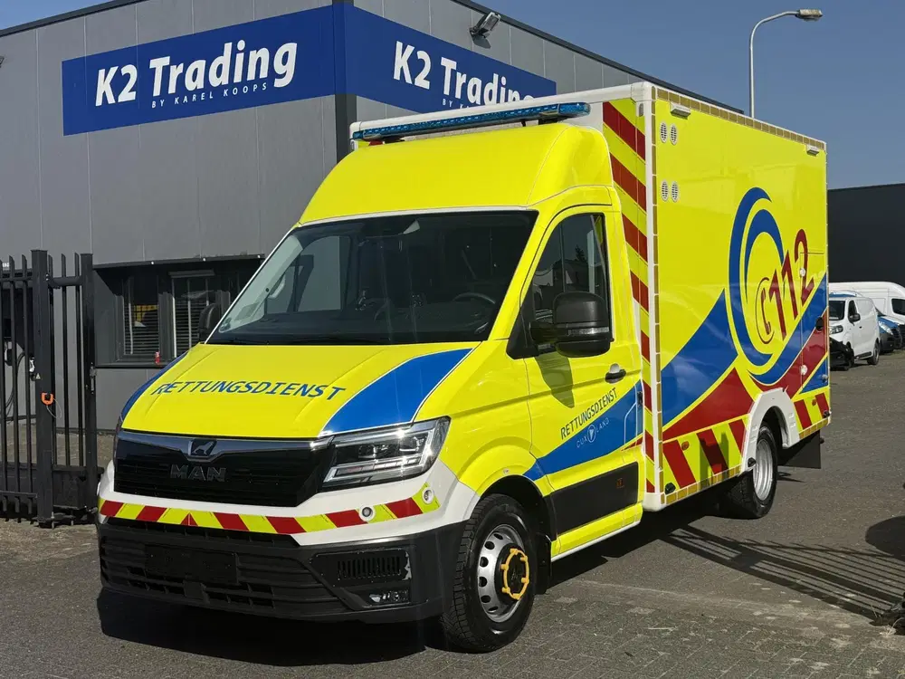 MAN TGE 50 180pk Automaat 50 AMBULANCE INCL STRYKE uit 2023