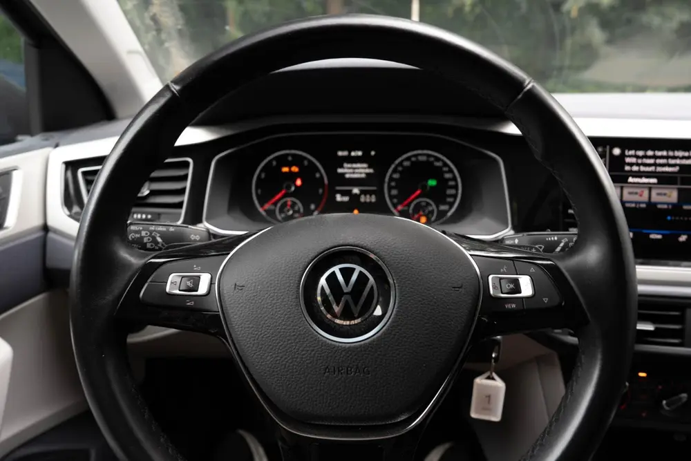 Volkswagen Polo 1.0 TSI Highline | Stoelverwarming | Navigat uit 2021, foto 9