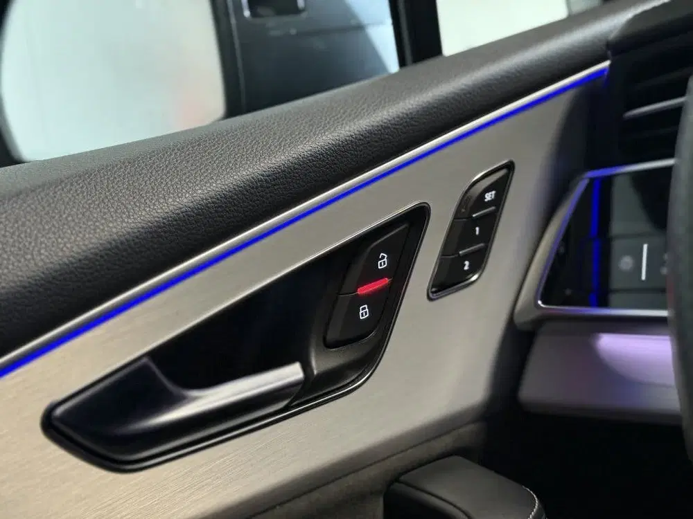 Audi Q7 55 TFSI e Quattro uit 2021, foto 19