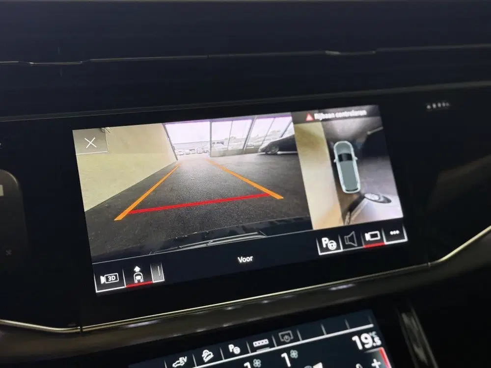 Audi Q7 55 TFSI e Quattro uit 2021, foto 8