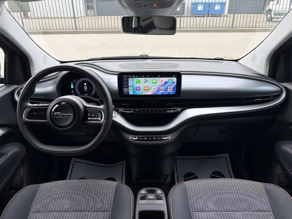 Fiat 500 Icon 42 kWh uit 2022, foto 18