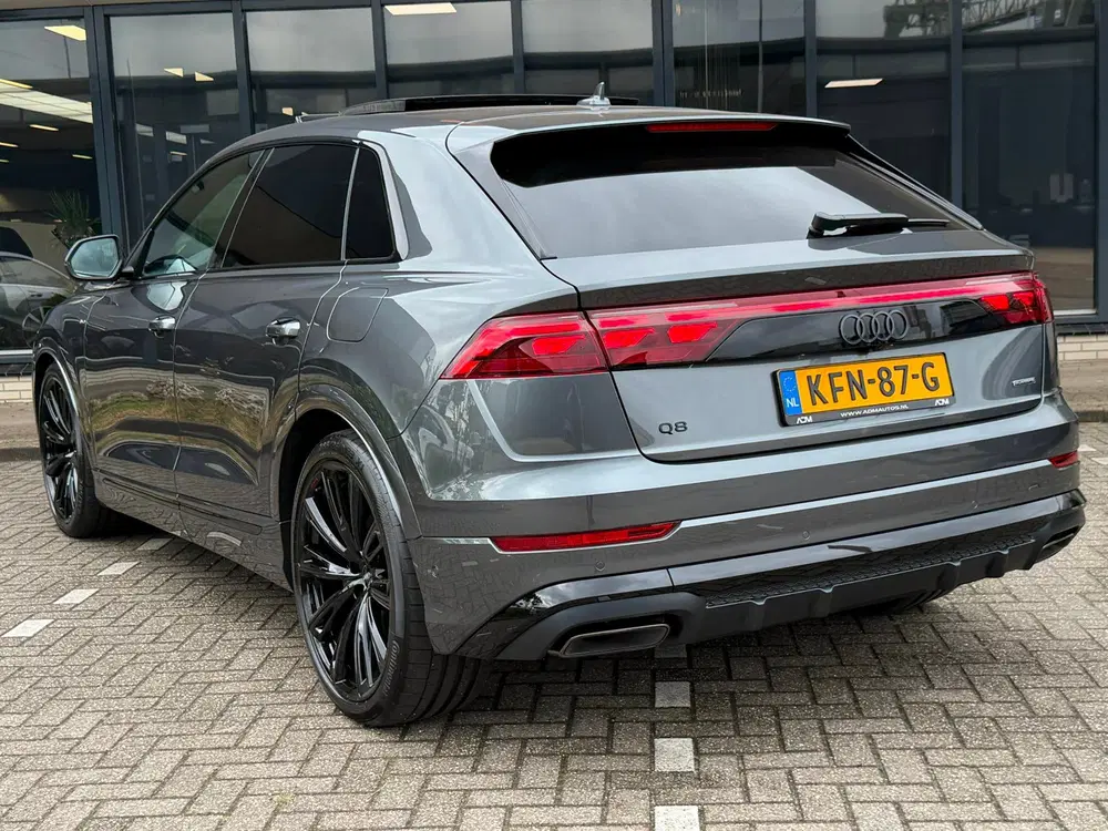 Audi Q8 60 TFSI e quattro Pro Line S Competition uit 2025, foto 2