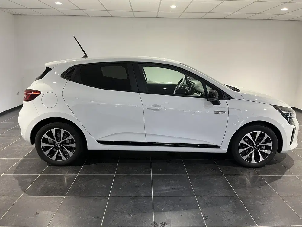 Mitsubishi Colt 1.6 HEV Intense uit 2026, foto 13