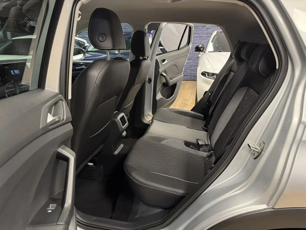 Volkswagen T-Cross 1.0 TSI Life Goal Edition |Navigatie|Carp uit 2025, foto 11