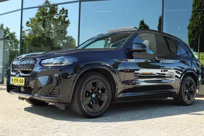 BMW iX3 EXECUTIVE M-SPORT 80 KWH SOH 100% uit 2022