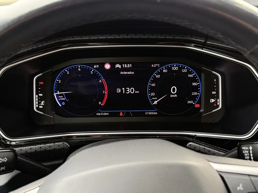Volkswagen T-Cross 1.0 TSI R-Line virtual dash carplay uit 2020, foto 14