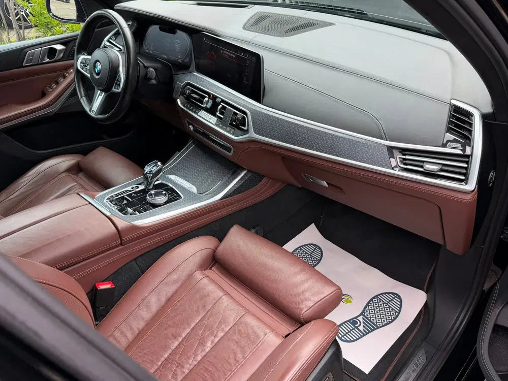 BMW X7 XDrive40i High Executive M-Pakket uit 2020, foto 18
