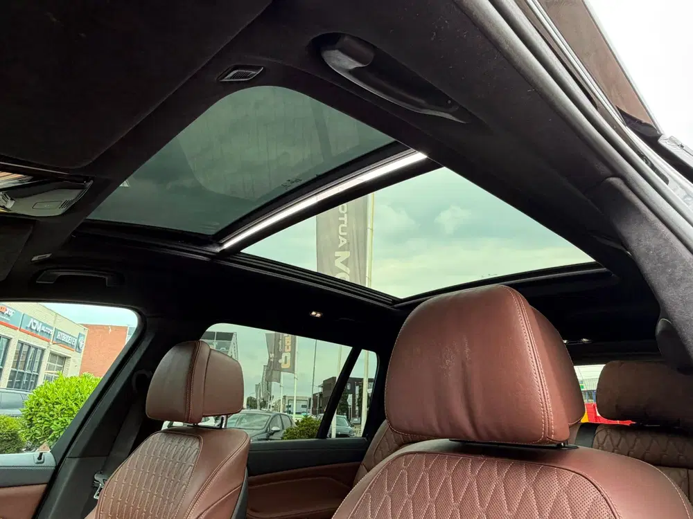 BMW X7 XDrive40i High Executive M-Pakket uit 2020, foto 9