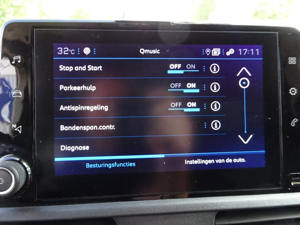 Peugeot Partner 1.2 PureTech Pro BENZINE AIRCO NAVI CRUISE uit 2022, foto 14