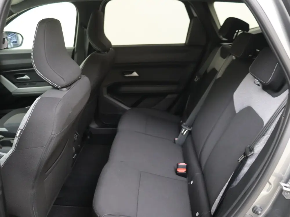 Dacia Bigster 1.2 Mild Hybrid 140 PK Journey Vaste Trekh uit 2025, foto 12