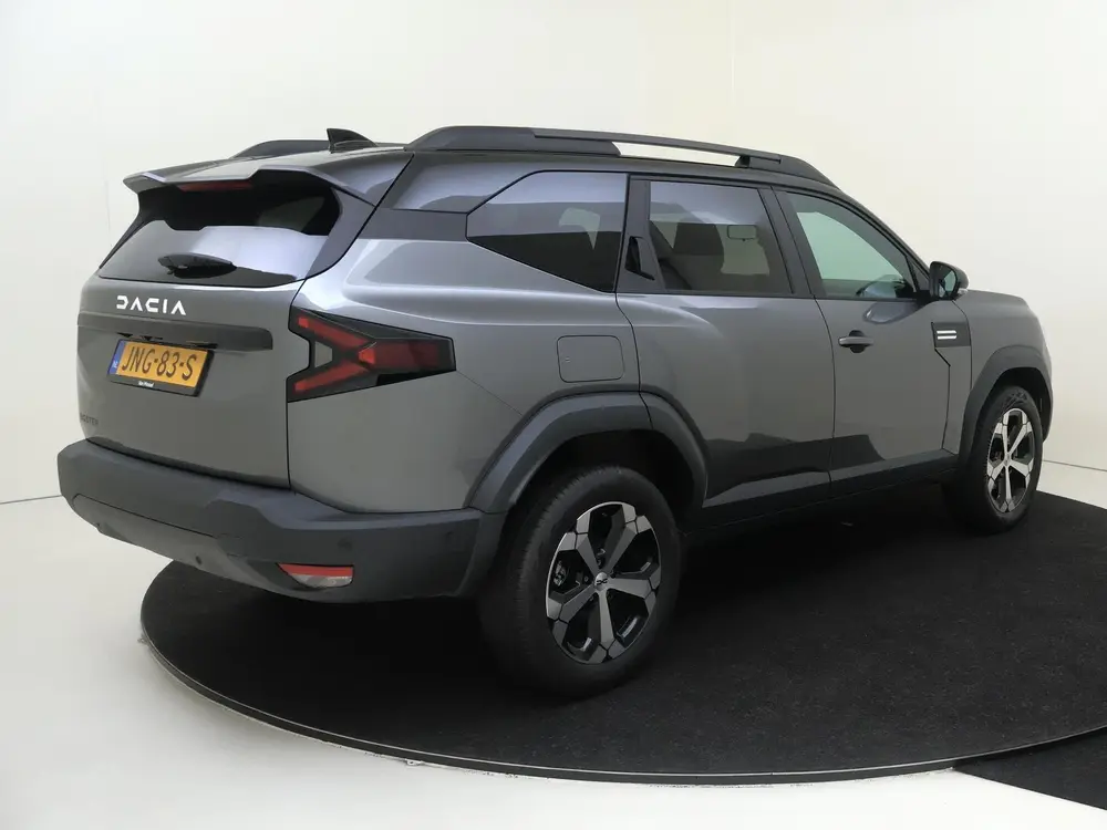Dacia Bigster 1.2 Mild Hybrid 140 PK Journey Vaste Trekh uit 2025, foto 8