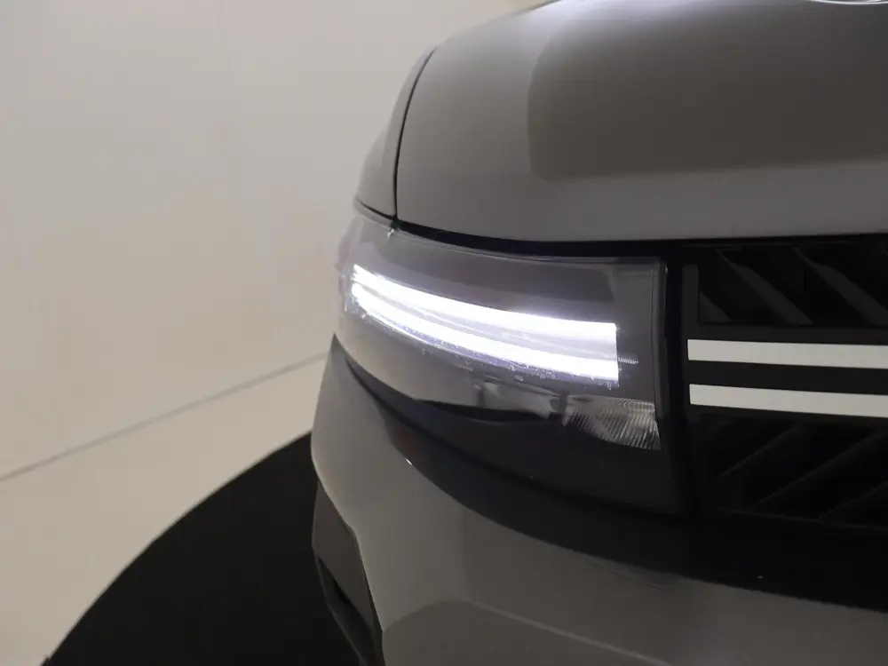 Dacia Bigster 1.2 Mild Hybrid 140 PK Journey Vaste Trekh uit 2025, foto 9
