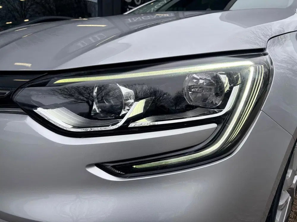 Renault Megane Mégane 1.3 TCe Limited Navi uit 2019, foto 19