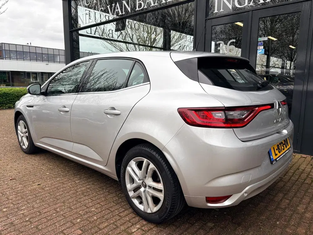 Renault Megane Mégane 1.3 TCe Limited Navi uit 2019, foto 2