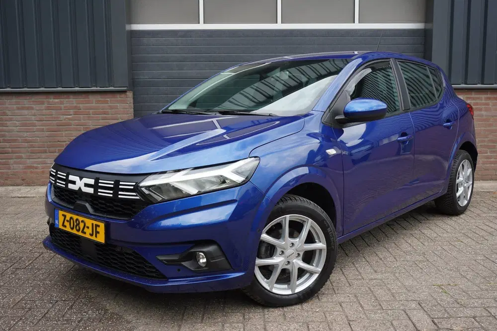 Dacia Sandero 1.0 TCe 90PK Essential Navigatie uit 2023