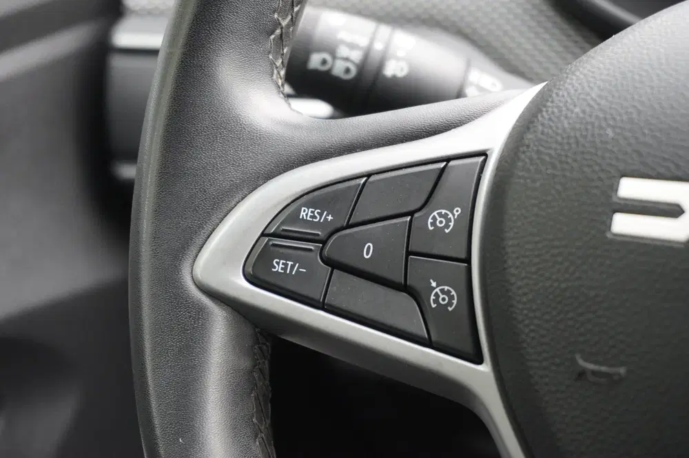 Dacia Sandero 1.0 TCe 90PK Essential Navigatie uit 2023, foto 15