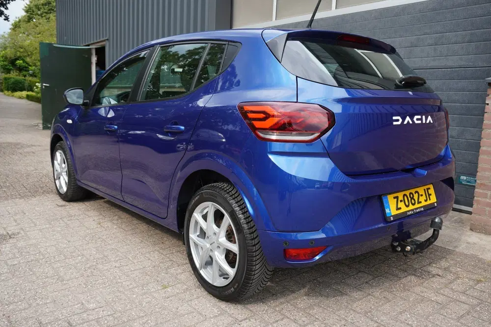 Dacia Sandero 1.0 TCe 90PK Essential Navigatie uit 2023, foto 4