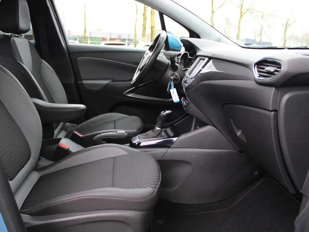 Opel Crossland 1.2 Turbo Innovation Automaat uit 2019, foto 7