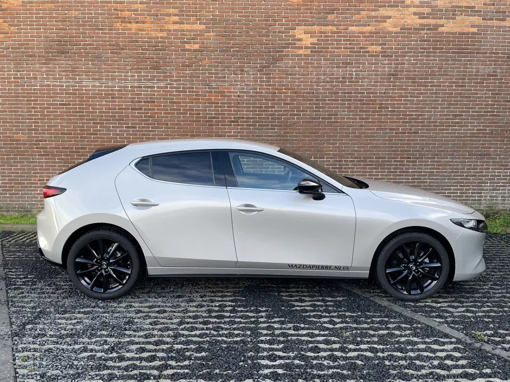 Mazda 3 2.5 e-SkyActiv-G M Hybrid 140 Homura (bj 2 uit 2025, foto 4