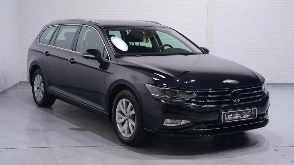 Volkswagen Passat Variant 1.5 TSI Business Wegklapbare trekh uit 2022, foto 3