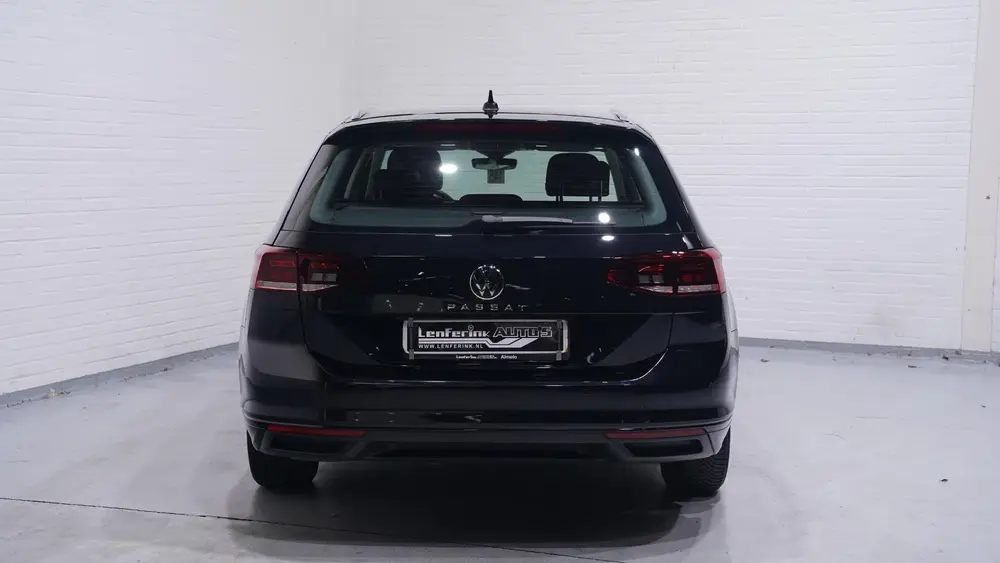 Volkswagen Passat Variant 1.5 TSI Business Wegklapbare trekh uit 2022, foto 6
