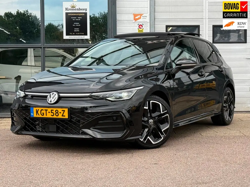 Volkswagen Golf 1.5 eTSI R-Line Edition| PANO| HUD| uit 2025