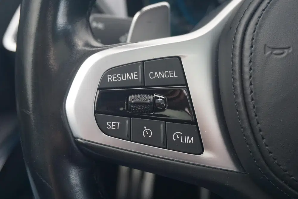 BMW 3-serie Sedan 330e M Sportpakket Head-Up Display uit 2022, foto 15
