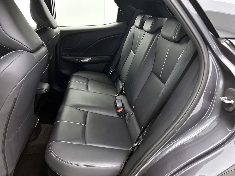 Lexus LBX Relax uit 2024, foto 17
