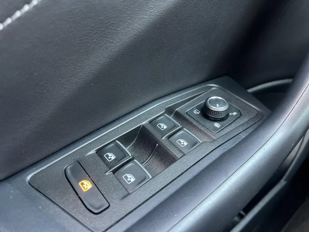 Volkswagen T-Roc 1.5 TSI R-Line | 150Pk | Stoelverwarming | uit 2025, foto 16