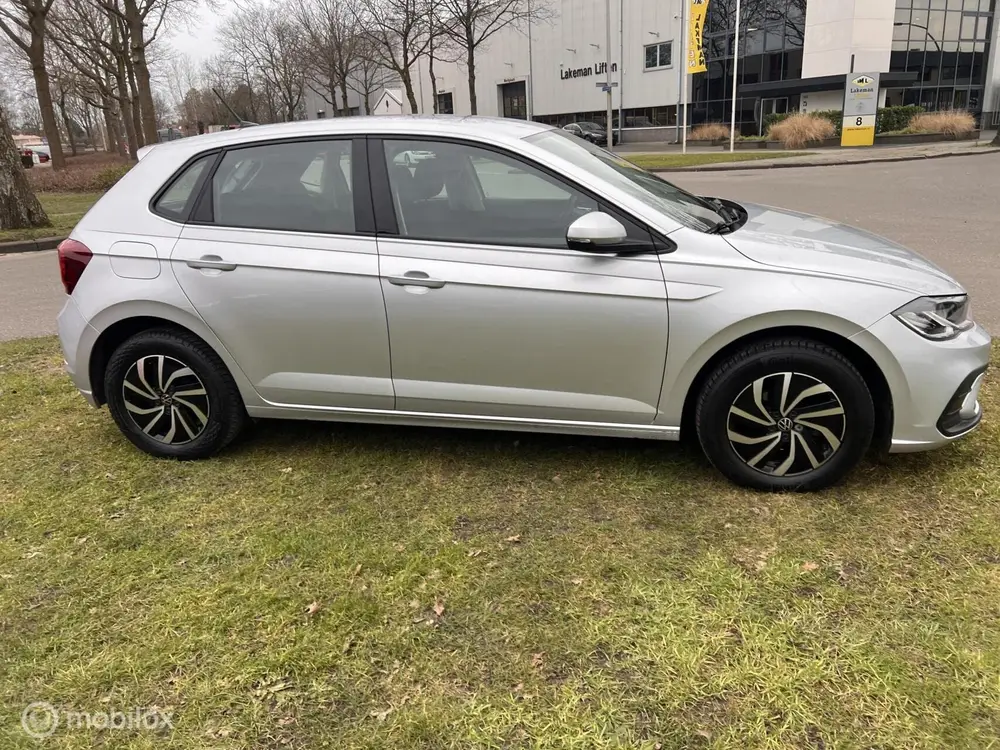 Volkswagen Polo 1.0 TSI Life Business uit 2021, foto 4