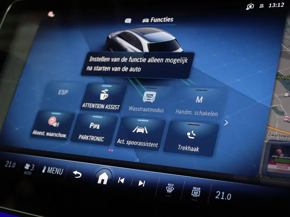 Mercedes-Benz E-Klasse 300 e Business Solution AMG uit 2024, foto 18